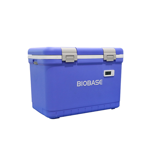 ثلاجة محمولة